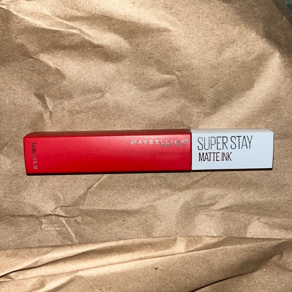 Maybelline NY lip color